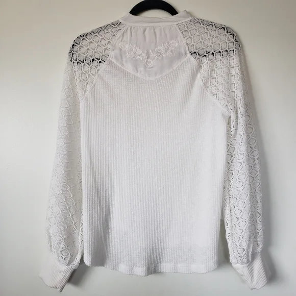Free People lace and floral detailed thermal, size medium - Picture 7 of 12